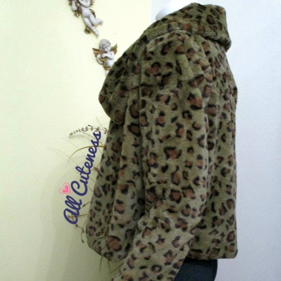 Leopard Print Faux Fur Jacket - Picture 5 of 8
